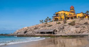 6_perfect _destinations _to_forget_stress _on _beach _in _Mexico- Todos los santos 